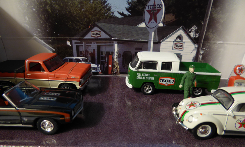 Illustration for article titled Hot Sixty 4th: Texaco Tuesday